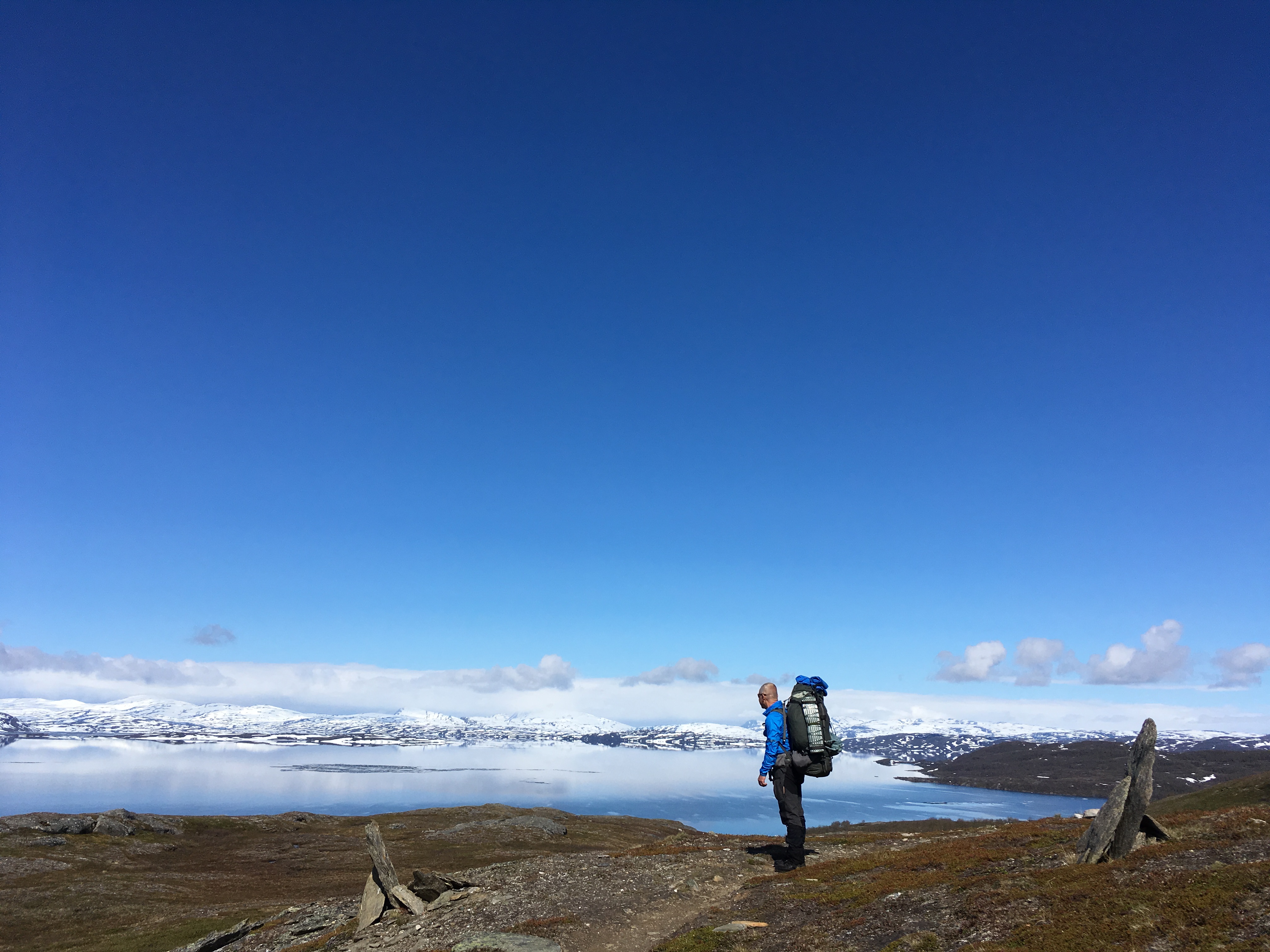 Hasse vid sjön Virehaure på Padjelantaleden- Samefolk